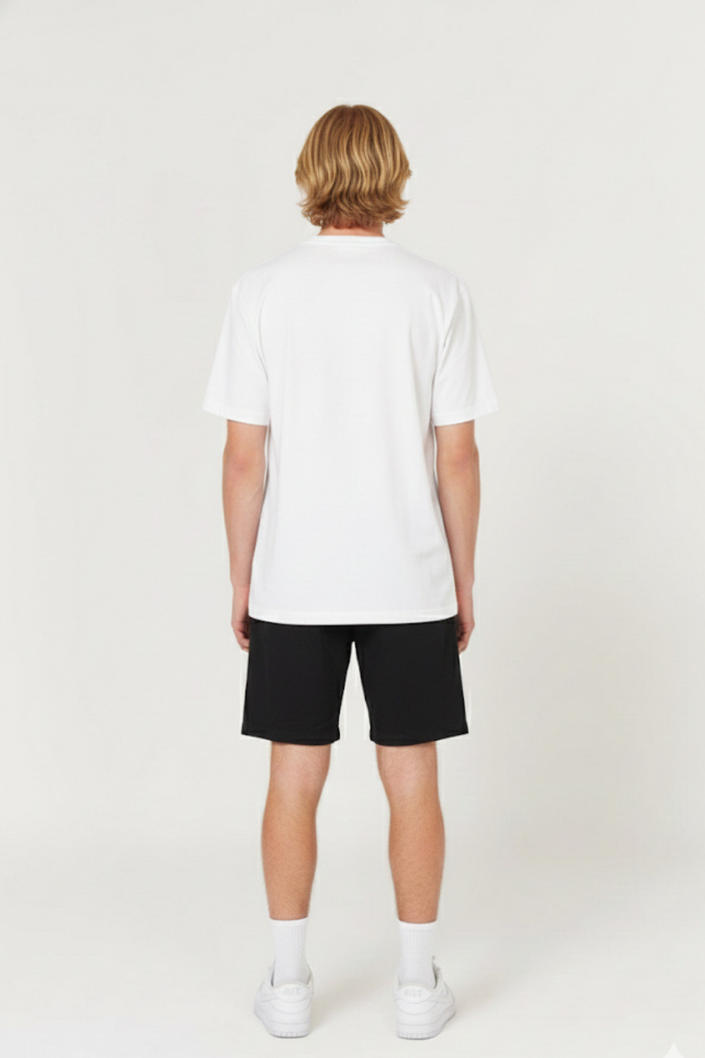 Camiseta Basic Streetwear Dois ou Mais - Love Came Down