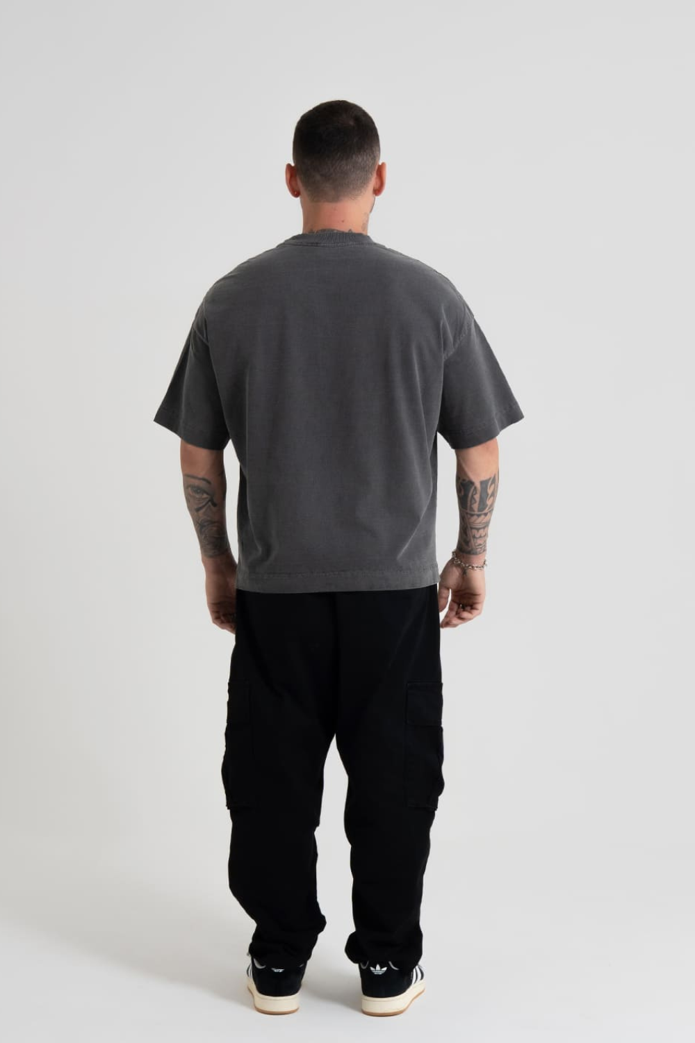 Camiseta Heavy Boxy Dois ou Mais - Cruz