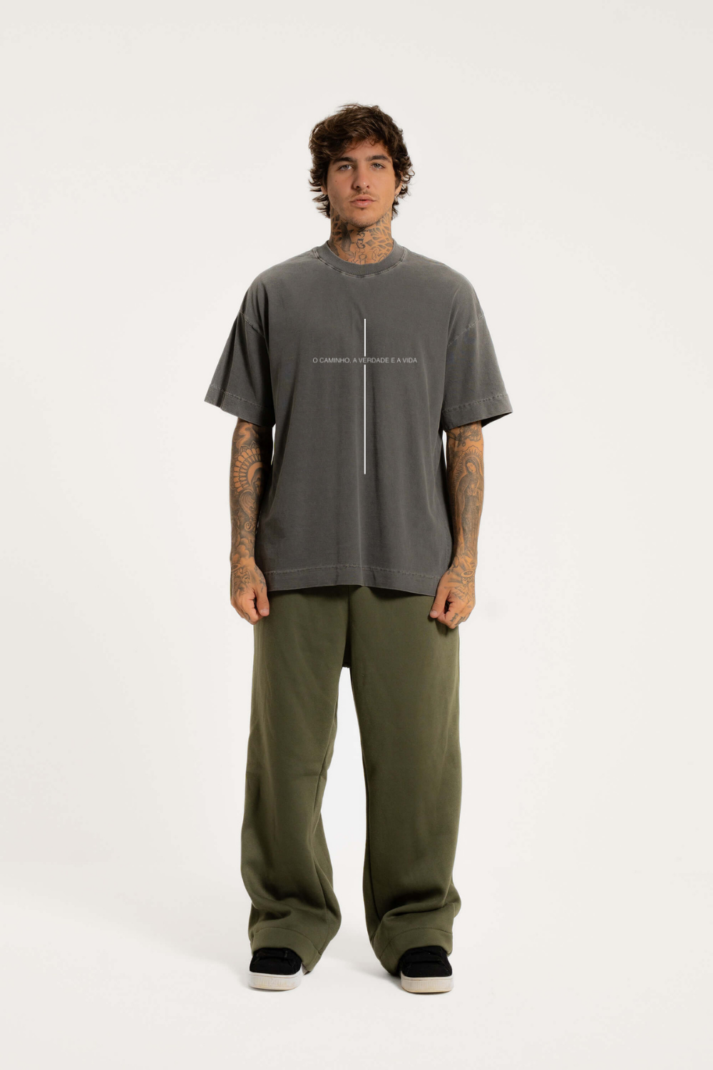 Camiseta Oversized Heavy Dois ou Mais - Cruz