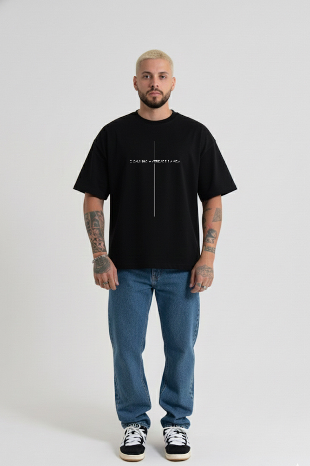 Camiseta Heavy Boxy Dois ou Mais - Cruz