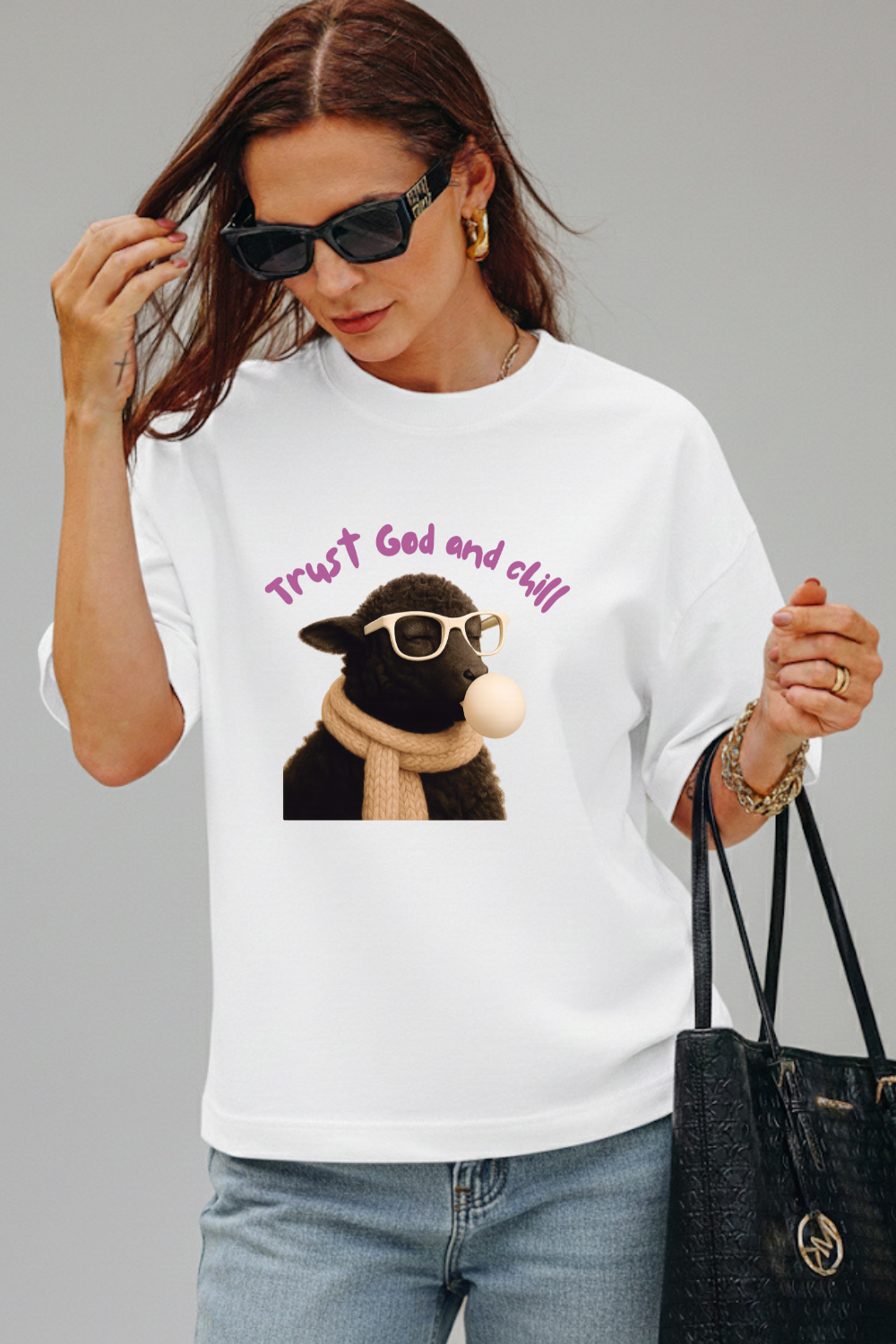 Camiseta Heavy Boxy Dois ou Mais - Trust God