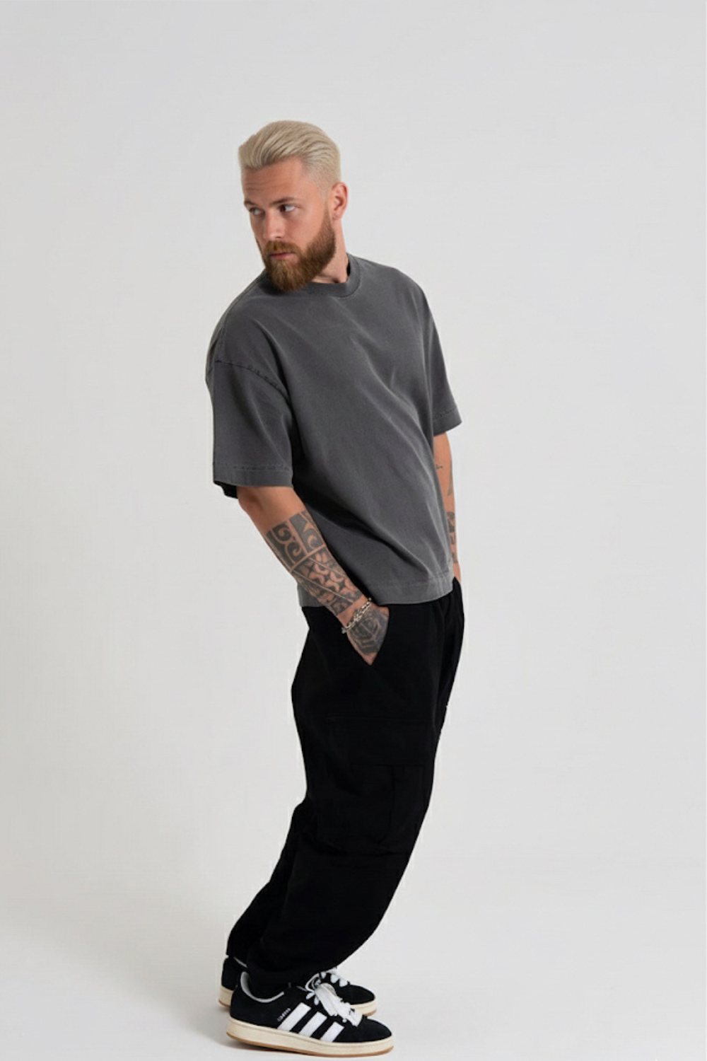 Camiseta Heavy Boxy Dois ou Mais - This World
